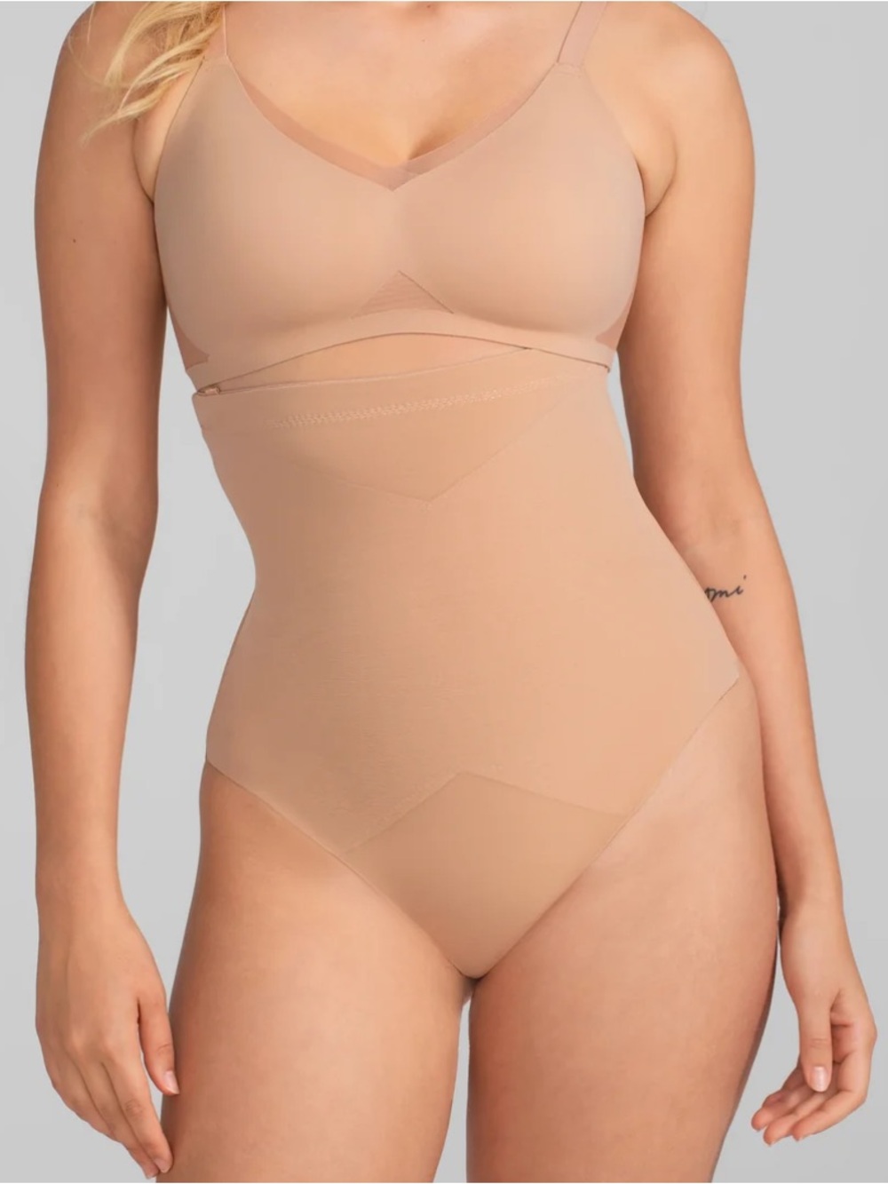 Honeylove SuperPower Sculpting Thong Shapewear